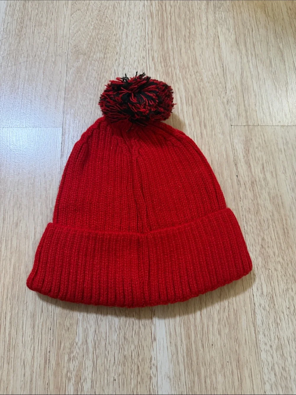 Red Grinch Knit Pom Beanie - Kids Accessories